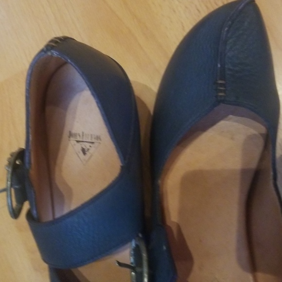 Barely worn John Fluevog prepare leader dark blue size 9.5 - Picture 5 of 6